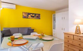 Studio St Jean A Roquebrune, Proche Menton Et Monaco
